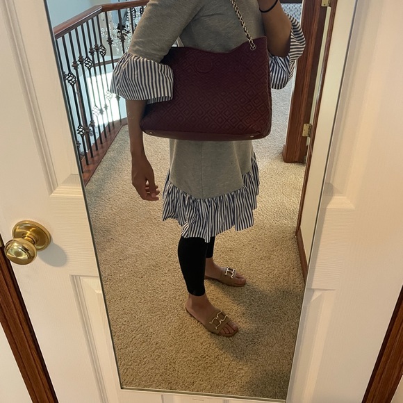 Authentic Maroon Tory Burch Tote - Picture 9 of 9